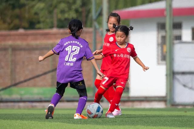 第四节的神来了！布伦森逛花园上篮再中 个人轰出8-0！